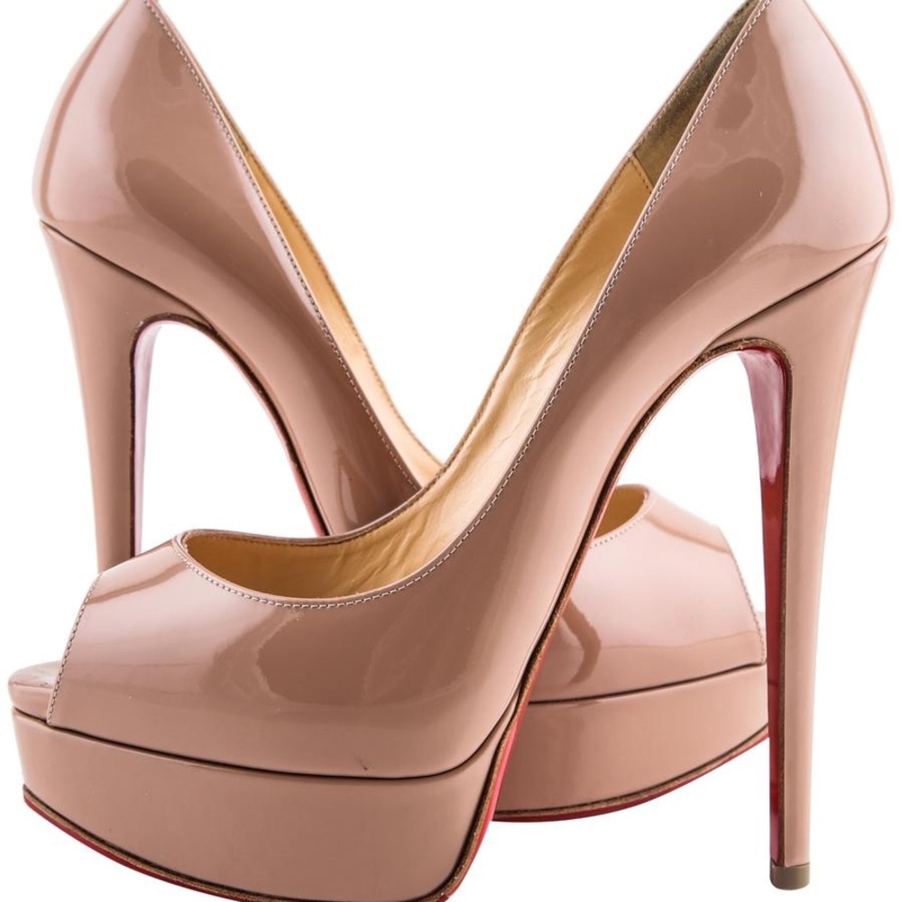 Like new Louboutin lady peep